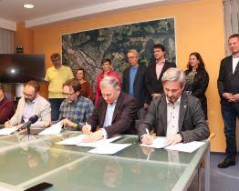 Ve Vsetíně podepsali koaliční smlouvu. Pět stran povede jako starosta Jiří Čunek