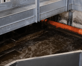 Po měsíci od spuštění čističky teče v Ořechovském potoce čistá voda