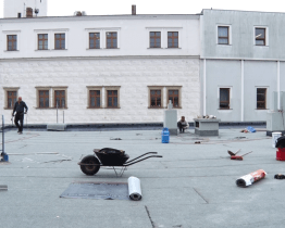 Kyjov nechal opravit část střechy na kulturním domě