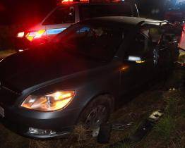 Na Kroměřížsku se srazil automobil s osobním vlakem. Řidič nerespektoval signalizaci