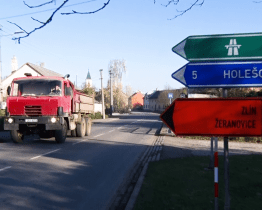 Výstavba dálnice D49 mezi Hulínem a Fryštákem uzavřela silnici Šindelnou