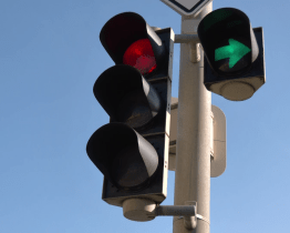 Řidiči, pozor! V uherskohradišťském souměstí se bude testovat nový provoz semaforů