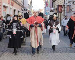 Do ulic Uherského Hradiště vyjdou Tři králové. Na co půjde výtěžek sbírky?