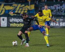 Trenér Vrba začal angažmá ve Zlíně remízou, bod s Baníkem trefil Kozák