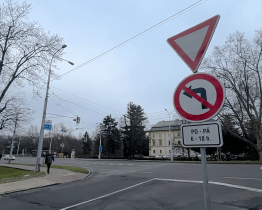 Řidiči, pozor! V centru Zlína je nové dopravní značení 