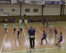 Staroměstští volejbalisté vydolovali v derby s Napajedly čtyři body