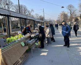 Zrekonstruované tržiště Pod Kaštany se chystá na premiérovou prodejní sezónu