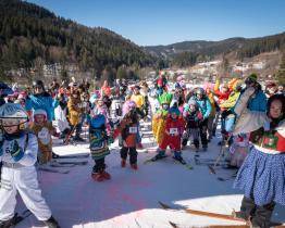 Ve Velkých Karlovicích se chystá Maškarní lyžovačka