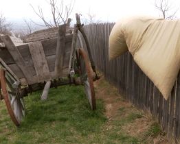 Na Rochusu se v pondělí větraly peřiny