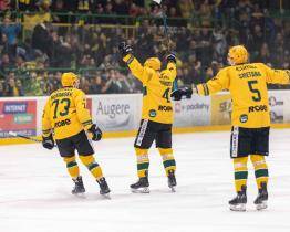 Vsetín odvrátil konec, Zlín zdolal 5:2. Další zápas se hraje v pondělí 