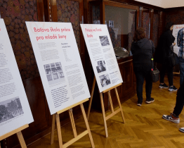 Tradice Prvomájových oslav v Baťově vile začala natruc komunistům