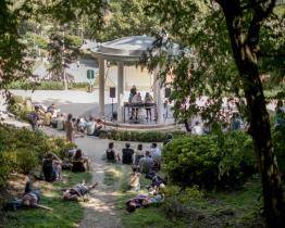 Ve čtvrtek začíná v Luhačovicích multižánrový festival Luhovaný Vincent