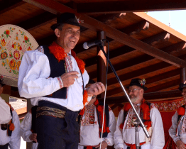 Zpívání zahájilo novou lázeňskou sezónu v Ostrožské Nové Vsi