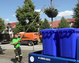 Staroměstská radnice šetří finance i životní prostředí