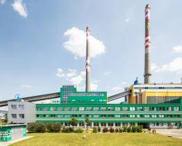 Otrokovická teplárna dokončila rekonstrukci jednoho z kotlů. Kromě uhlí bude spalovat i biomasu