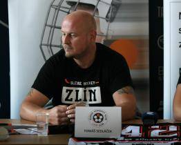 Nová sezona? Velkohubá prohlášení nečekejte, říká trenér sledge hokejistů Sedláček