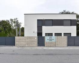 Ve Slušovicích se otevřelo první krematorium zvířat v kraji. Zájem o zpopelnění mazlíčků je velký, říká provozovatel Martin Volčík