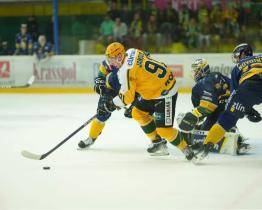 První derby patřilo Vsetínu. Bitvu na Lapači sledovalo 4682 diváků 