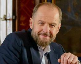 V Zikmundově vile můžete přijít na setkání s Václavem Žmolíkem