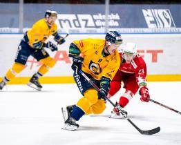 Berani otočili zápas se Slavií, Vsetín venku prohrál s rezervou Pardubic 