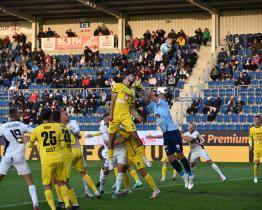 Juroška zahodil dvě šance, Slovácko doma hrálo s Hradcem bez branek