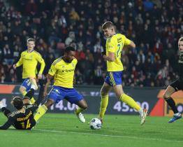 Ševci pod trenérem Červenkou poprvé prohráli. Oslavy Sparty režíroval Birmančević