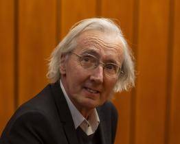Cenu PRO AMICIS MUSAE letos získal režisér a básník Jan Antonín Pitínský