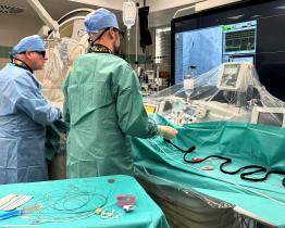 Zlínští kardiologové poprvé operovali pacienta s oběhovou podporou Impella