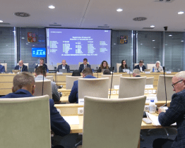 Kraj rozdělí v rámci dotačních programů 191 milionů