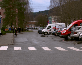 Páteřní komunikaci vsetínského sídliště Ohrada čekají letos další etapy oprav