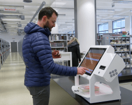 V krajské knihovně se půjčují i vracejí knihy samoobslužně