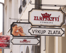 Obyvatelé Brodu budou diskutovat o reklamním smogu ve městě