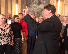 Starosta přijal členy sboru Svatopluk, ti jej pozvali na výroční koncert