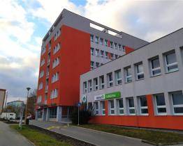 Otrokovická poliklinika má být energeticky úspornější, pomůže fotovoltaika