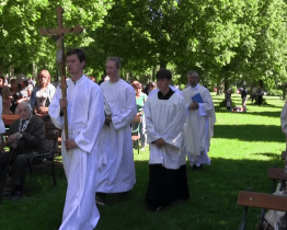 Veselané vyrazili na svou tradiční pouť