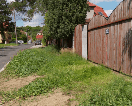 Sadská ulička Za Dědinou získala nový povrch