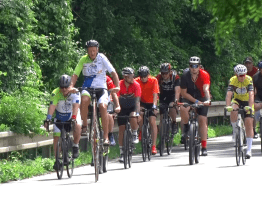 Druhému ročníku cyklotour Josefa Zimovčáka přálo počasí