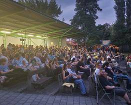 Zápisník alkoholičky lámal v hulínském letním kině rekordy