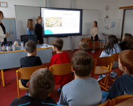 Den otevřených dveří na základní škole podpořil Evropský den jazyků