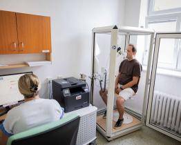 Chronická obstrukční plicní nemoc vzniká nenápadně a plíživě. Nepodceňujte prevenci