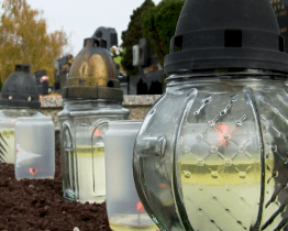 Městská pohřebiště očekávají nápor návštěvníků