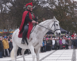 Letos přijel Martin do Hulína na bílém koni, sníh ale nepřivezl