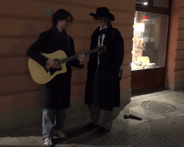 Uherské Hradiště změnilo pravidla pro pouliční umělce