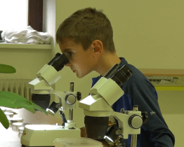 Gymnázium a obchodní akademie Hodonín se poprvé připojila k noci vědců