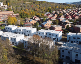Lidé mohou získat 10 000 korun za trvalý pobyt ve Zlíně