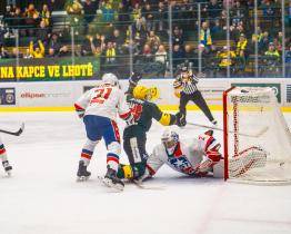 Berani ostudně prohráli s Porubou, Vsetín po dalším obratu přemohl Třebíč 