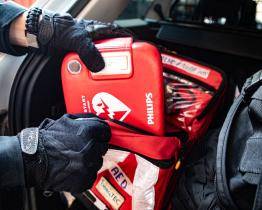 Policisté z Morkovic zachránili ženu v bezvědomí