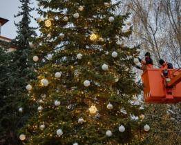 Vánoce v Luhačovicích? Více světel, nové ozdoby i Hvězdný fotopoint