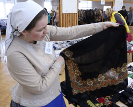 Na kroje se v Prušánkách stála dlouhá fronta