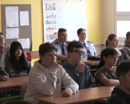 Šesťáci a osmáci se díky městské policii dozvídají více o kyberbezpečnosti